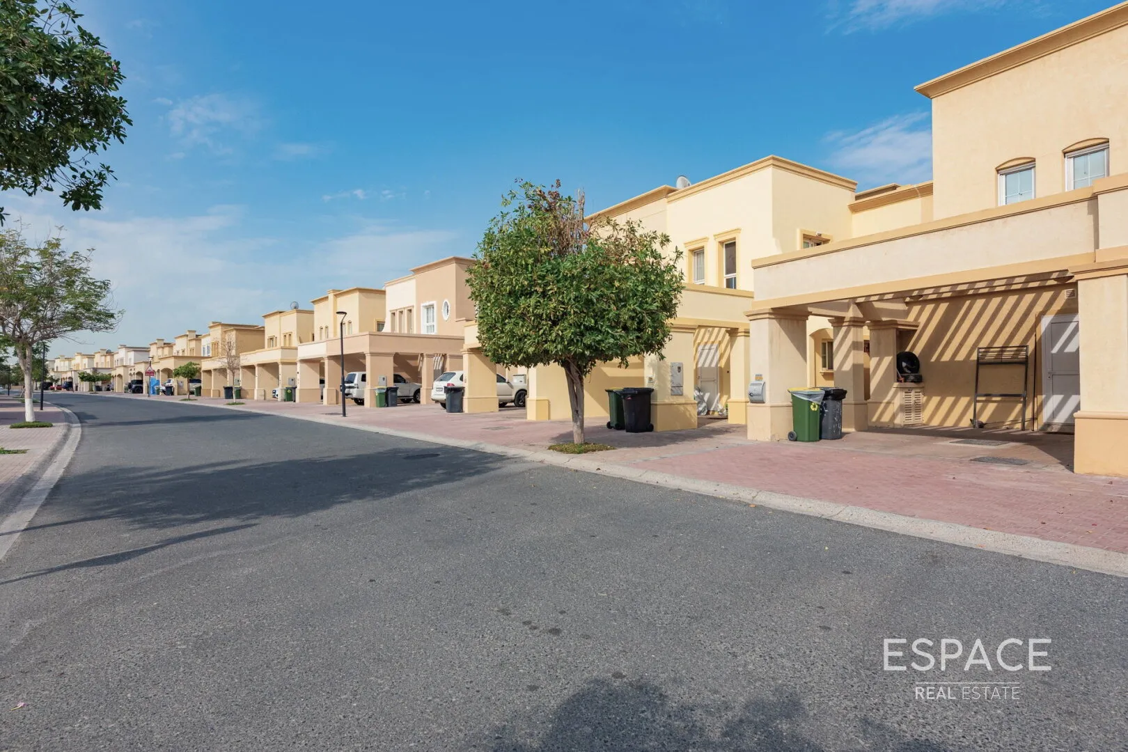 single static gallery