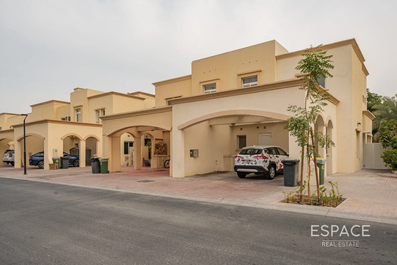 PropertiesGalleryCamera