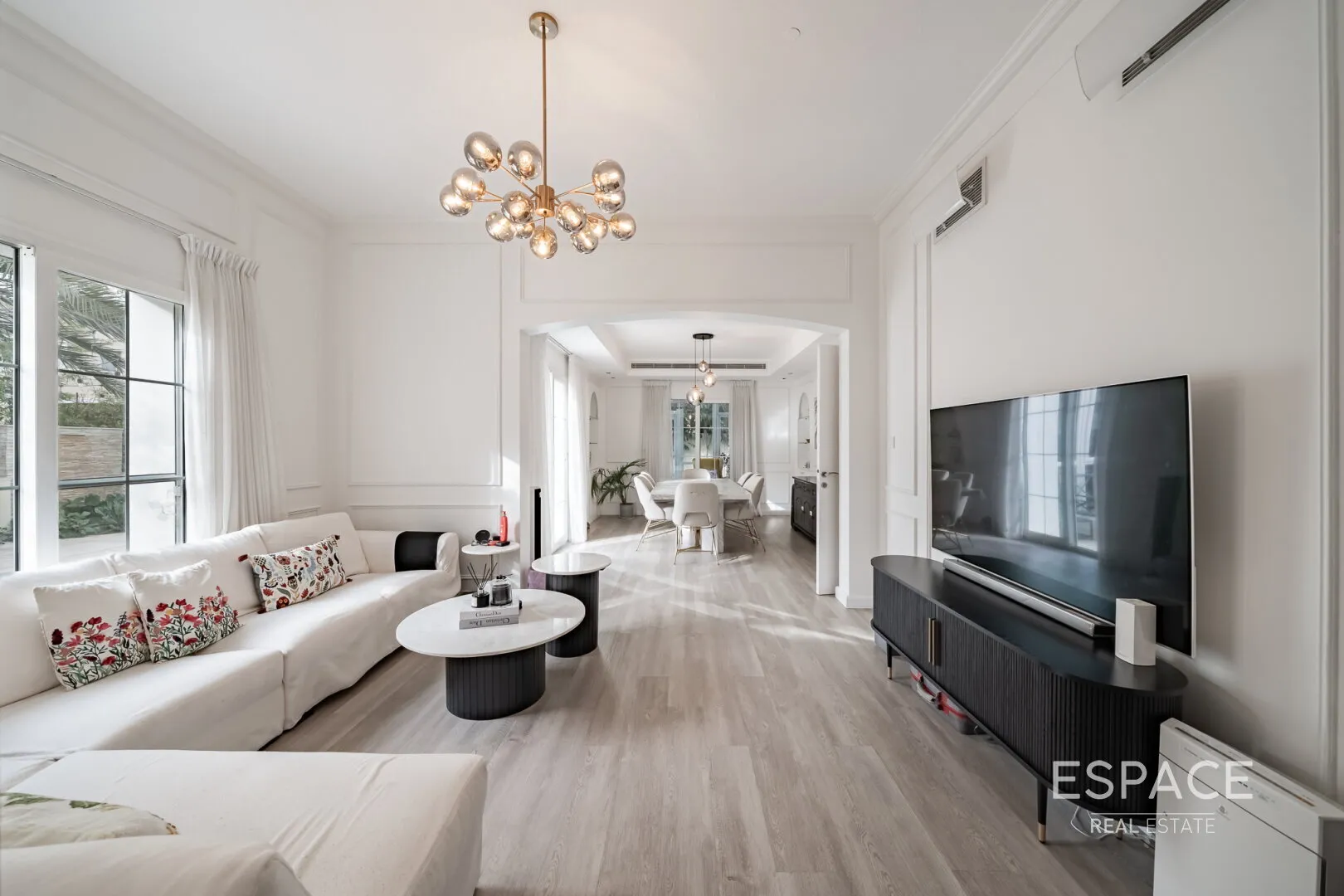 single static gallery