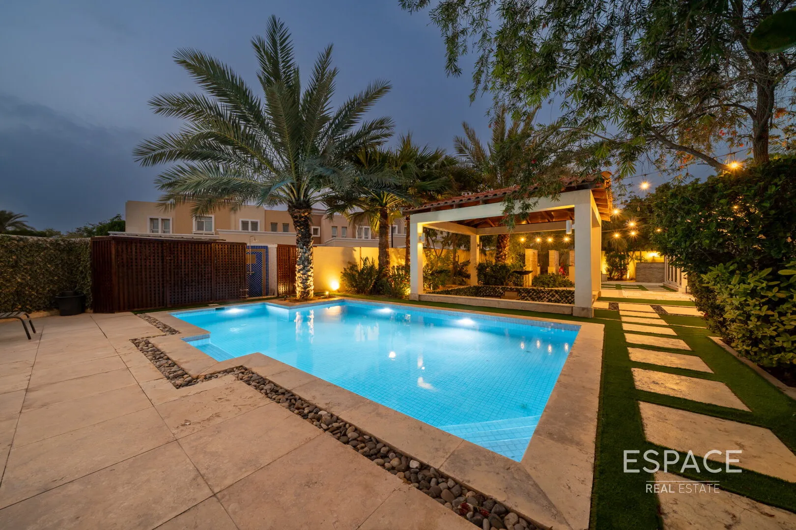 single static gallery