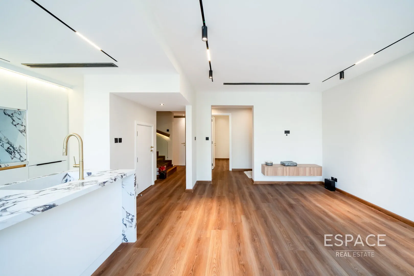 single static gallery