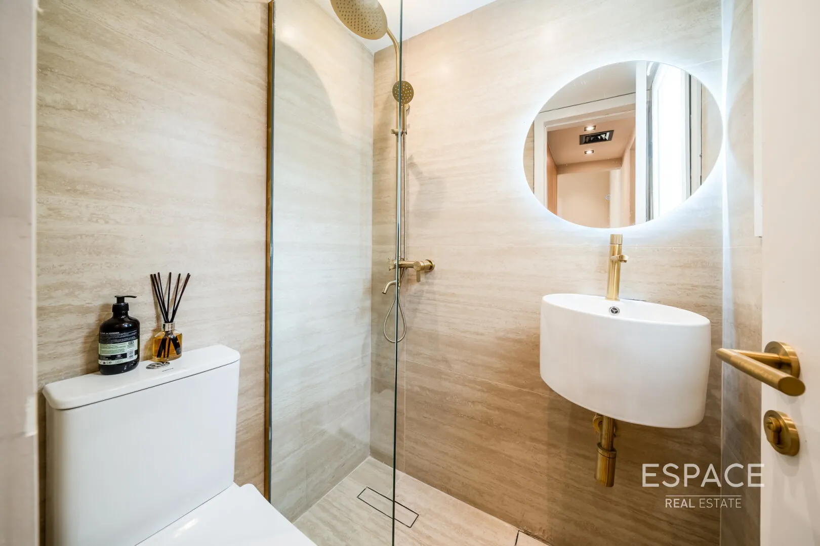 PropertiesGalleryCamera