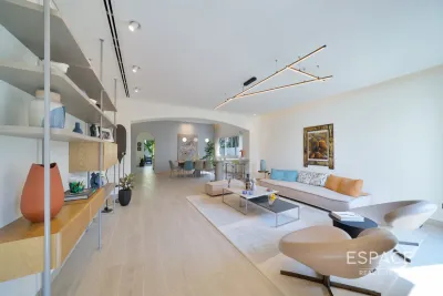 Meadows 1, Meadows, Dubai - Espace
