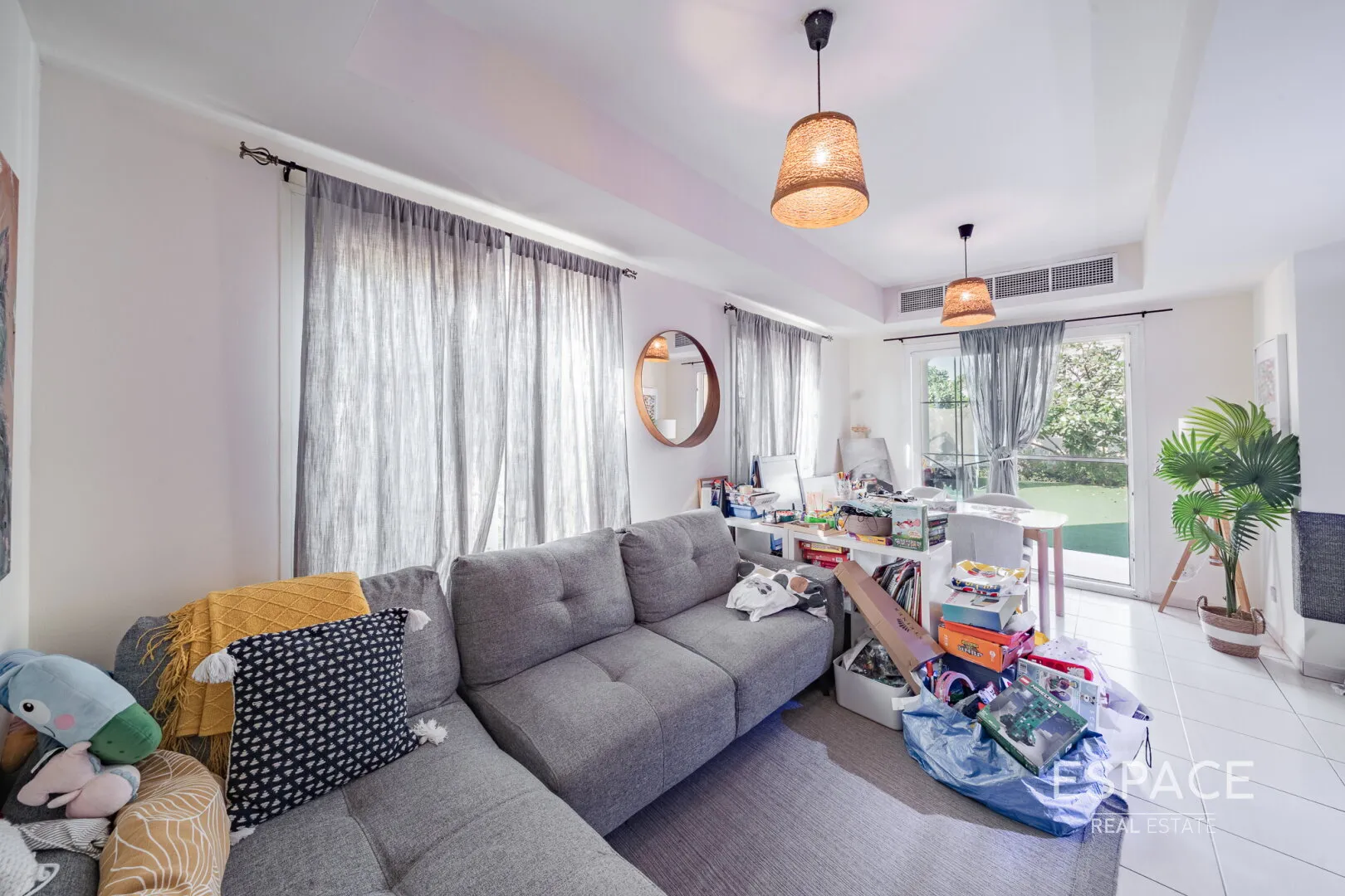 single static gallery