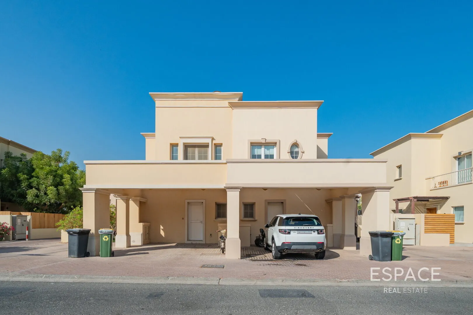 PropertiesGalleryCamera