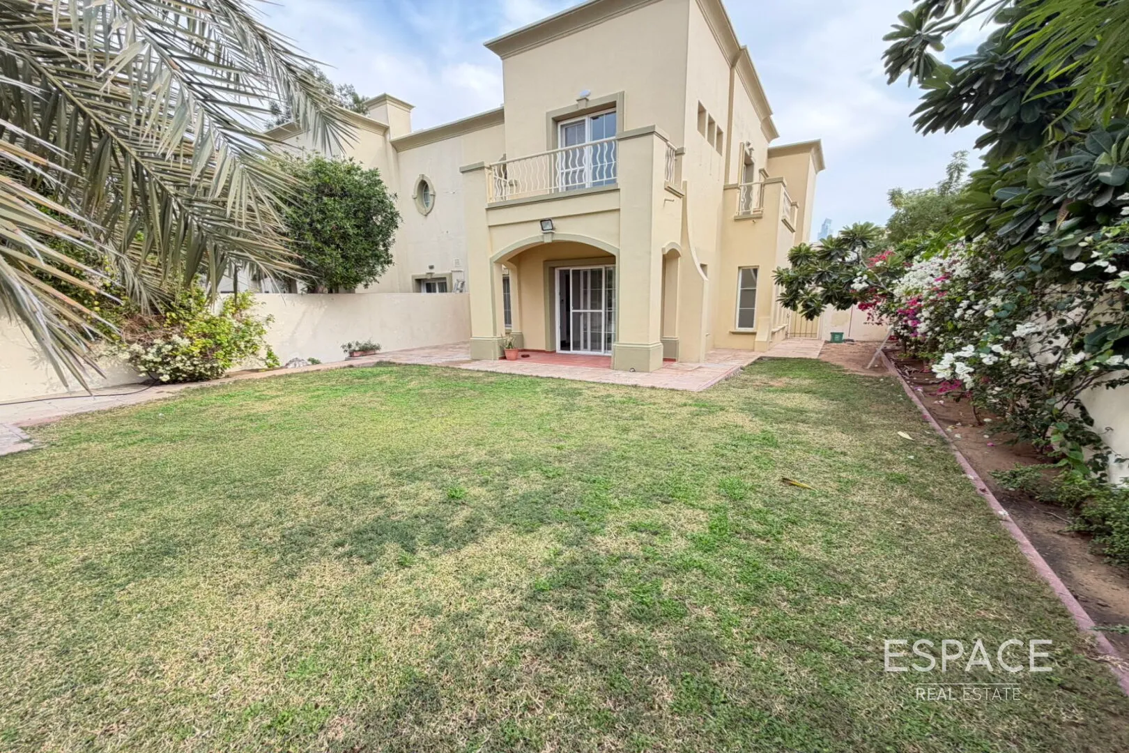 single static gallery