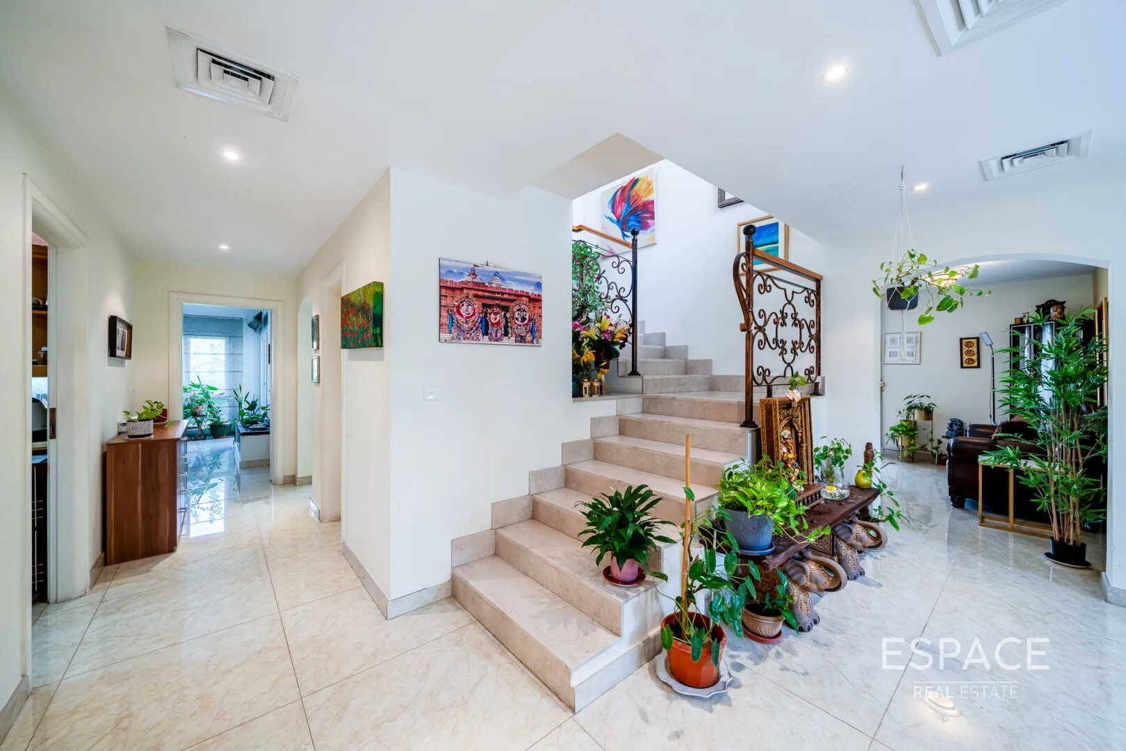 single static gallery