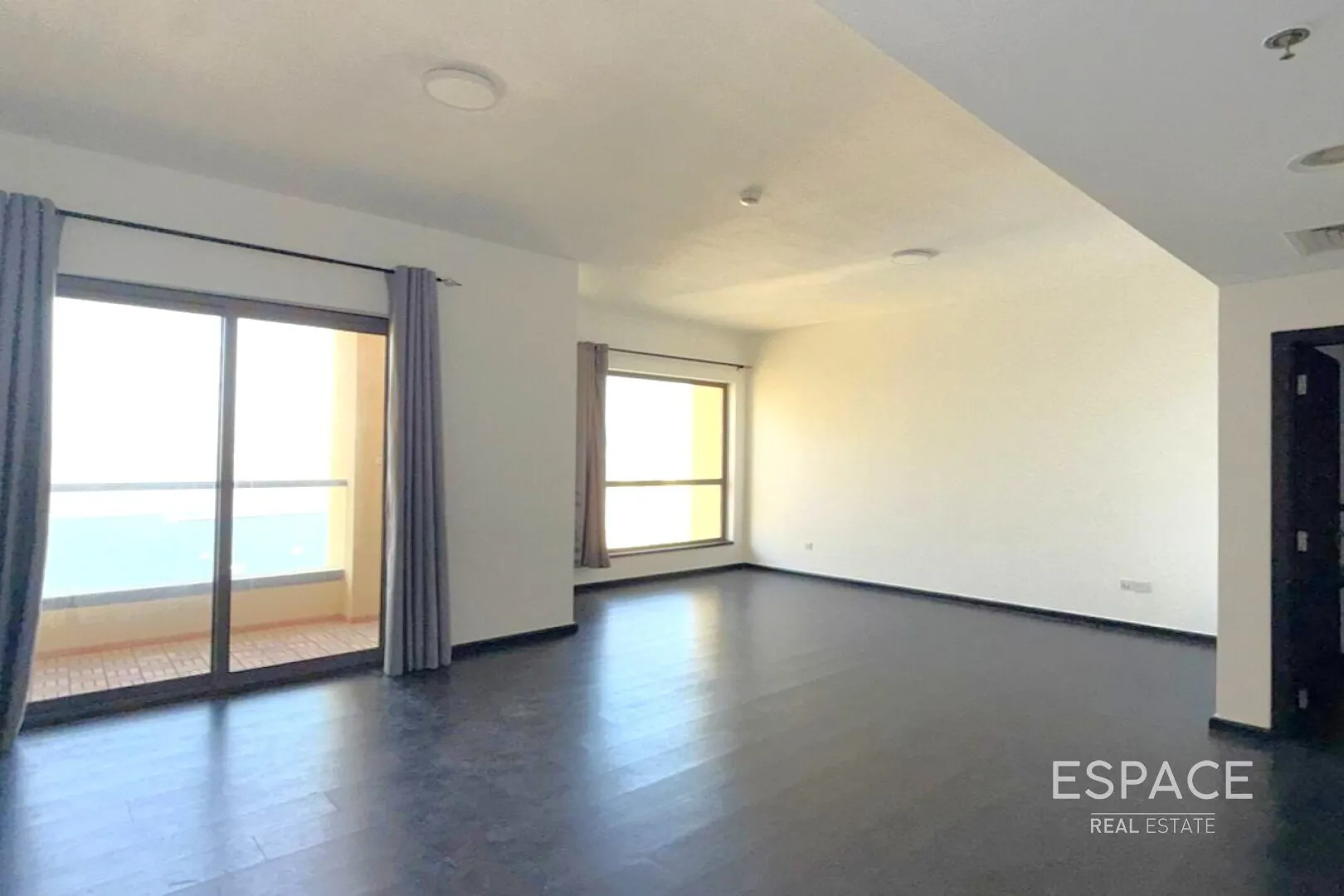 single static gallery