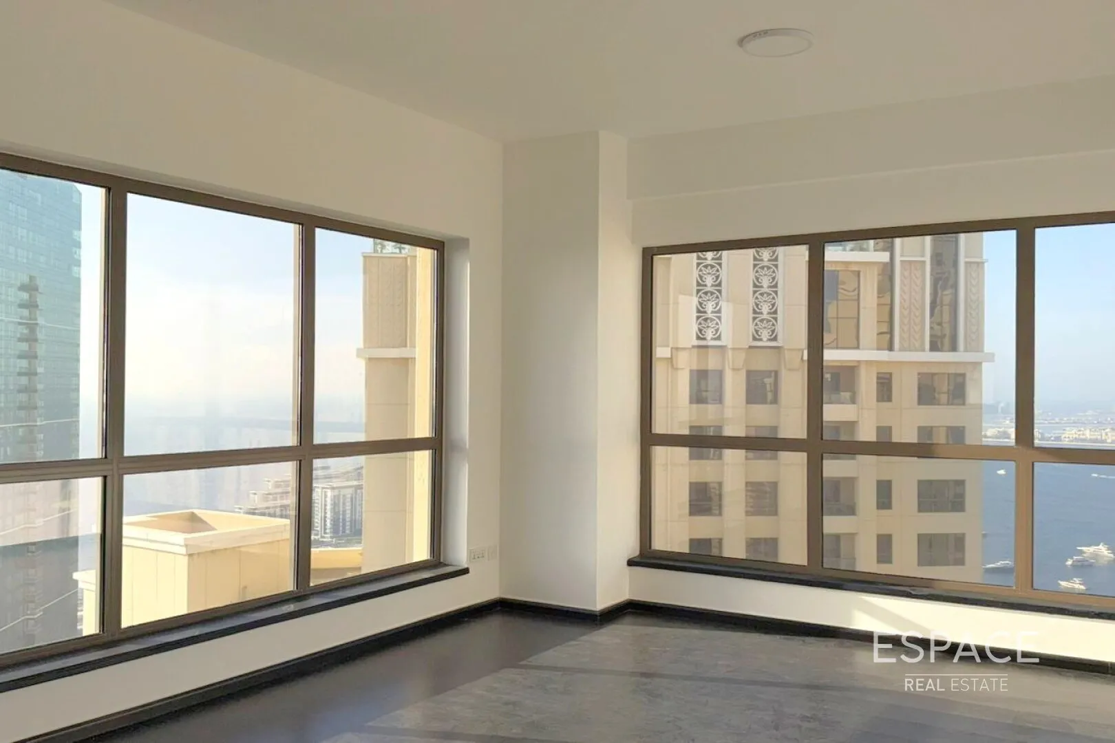 single static gallery