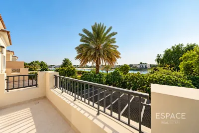 Alma 1, Arabian Ranches, Dubai - Espace