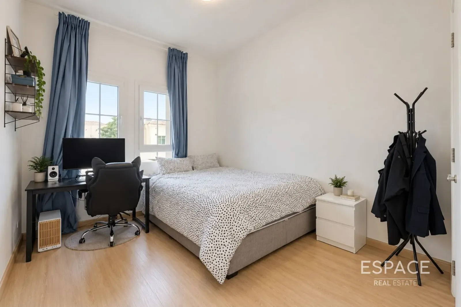 PropertiesGalleryCamera