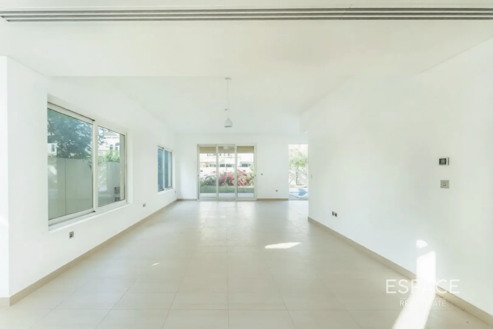 single static gallery