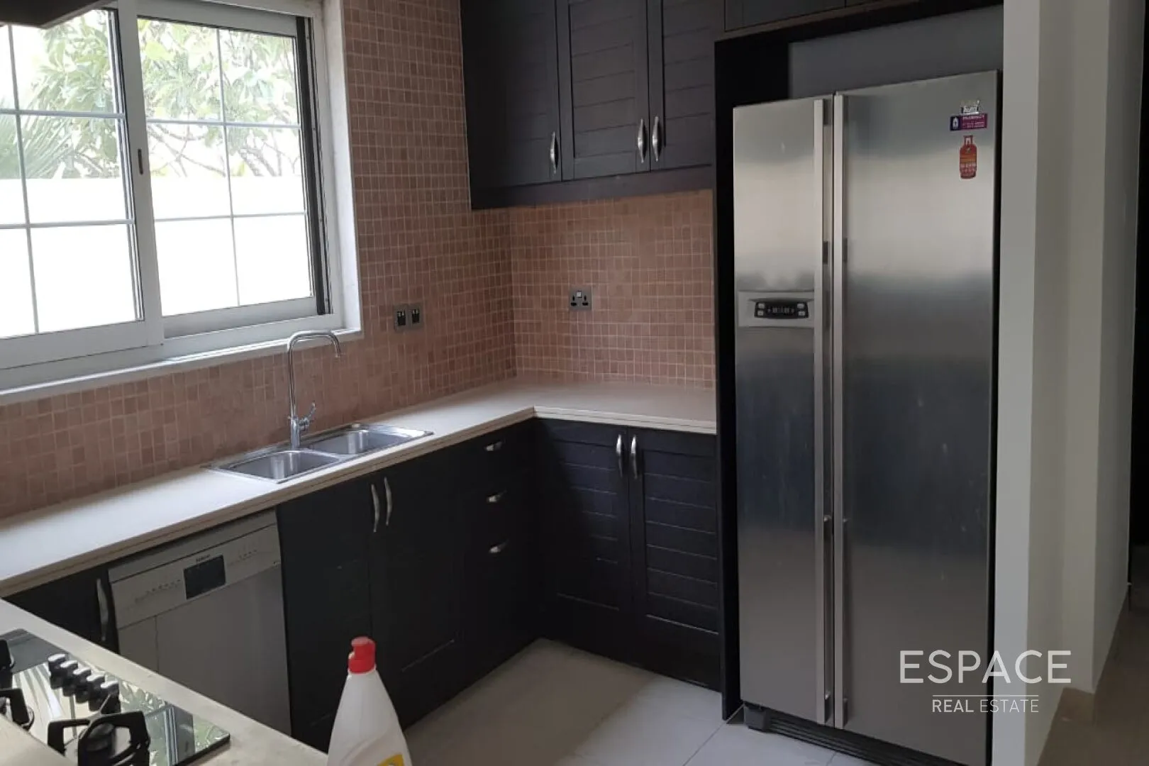 single static gallery