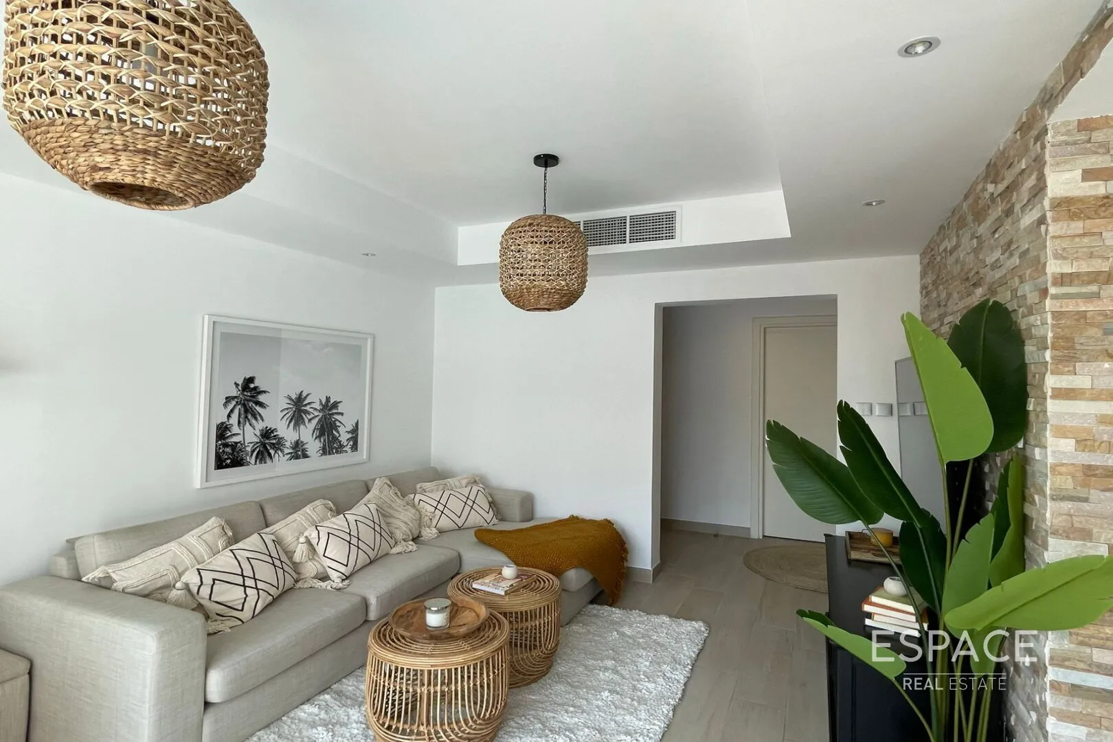 single static gallery