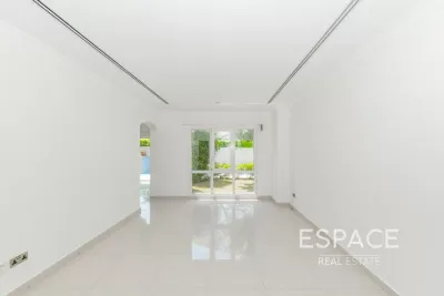 Meadows 4, Meadows, Dubai - Espace