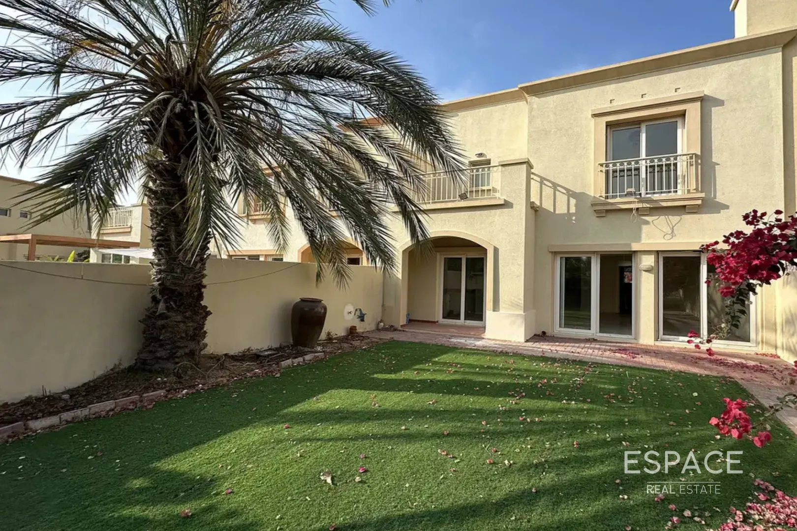 single static gallery