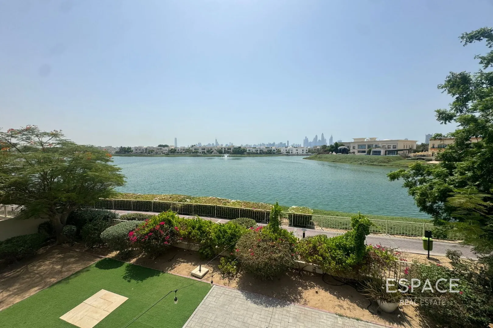 PropertiesGalleryCamera