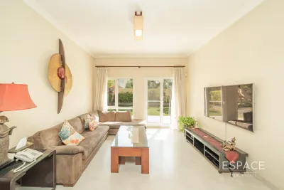 Meadows 2, Meadows, Dubai - Espace