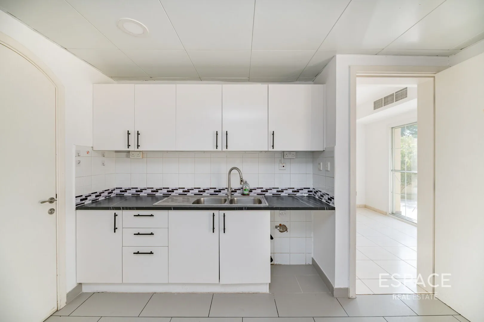 single static gallery