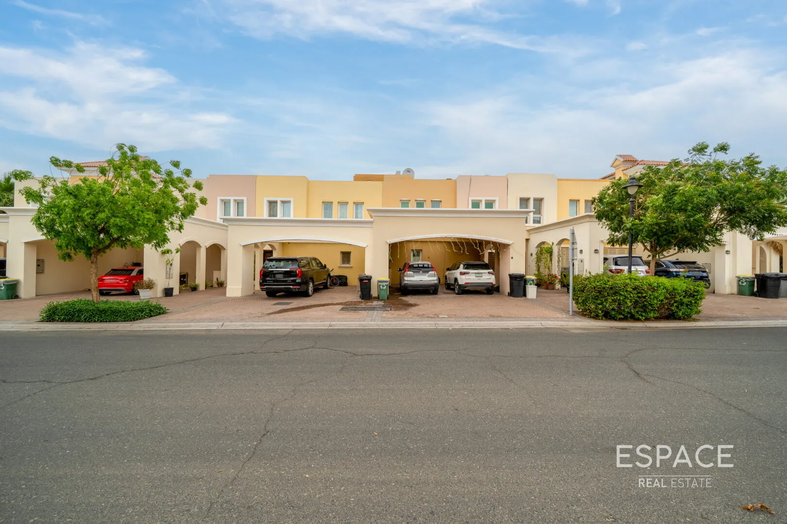 PropertiesGalleryCamera