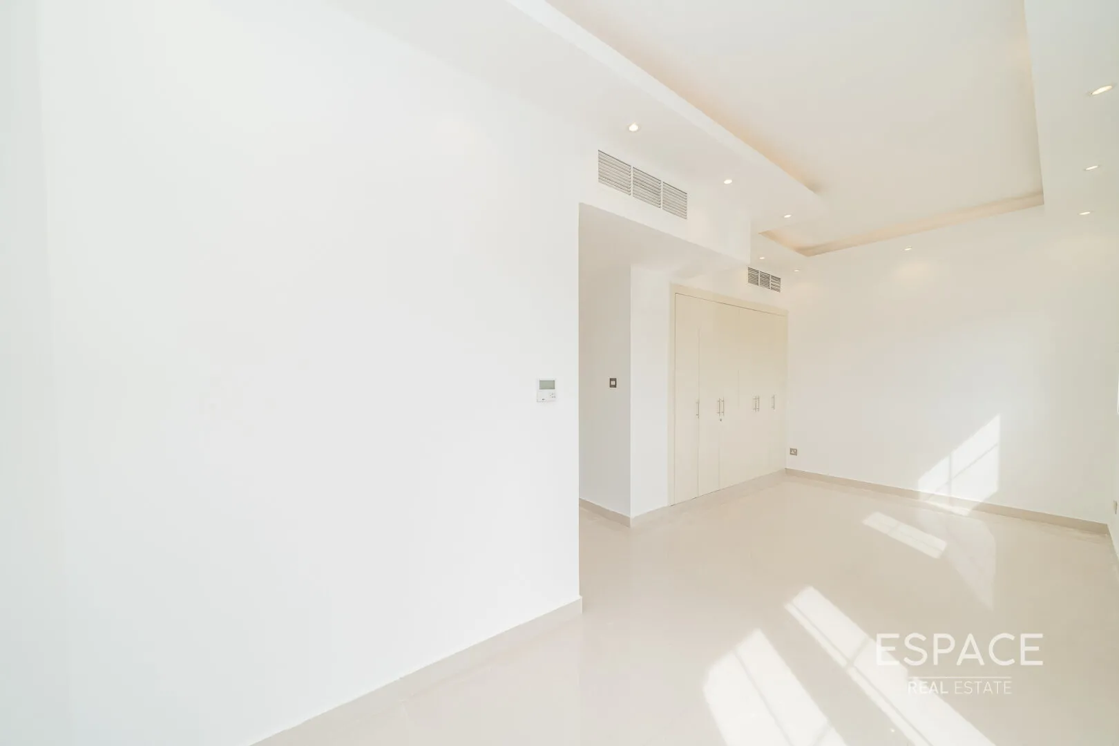 single static gallery