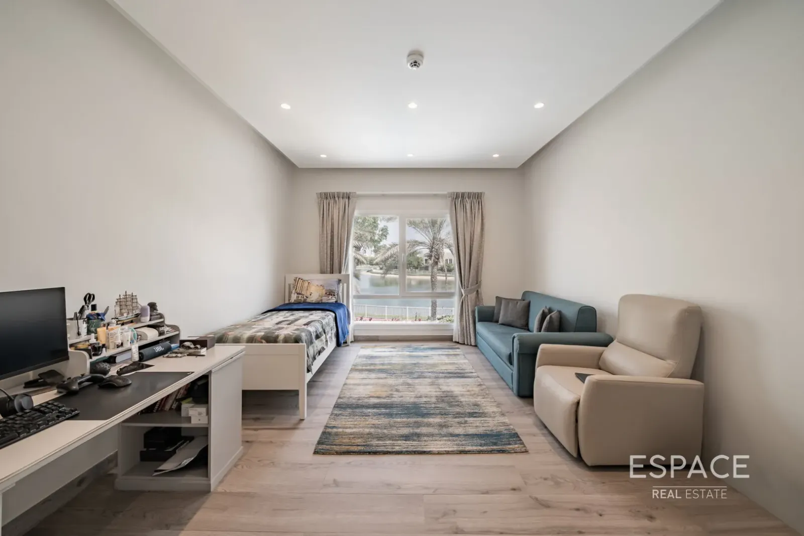 PropertiesGalleryCamera