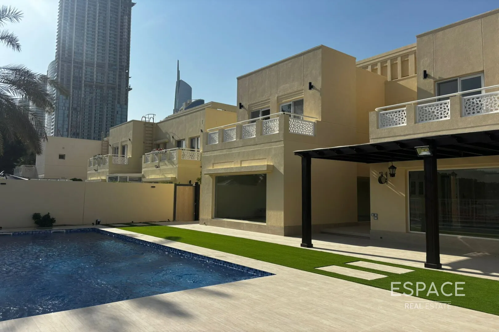 single static gallery