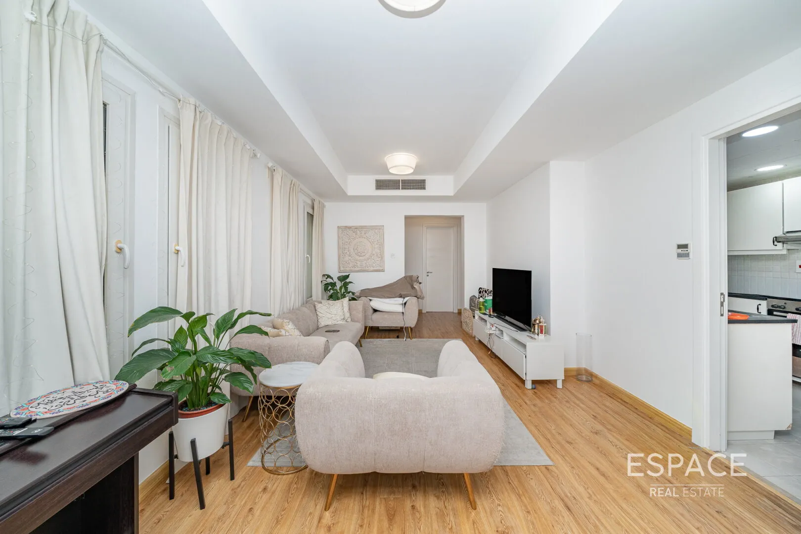 single static gallery