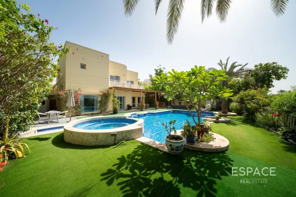 Meadows 5, Meadows, Dubai - Espace