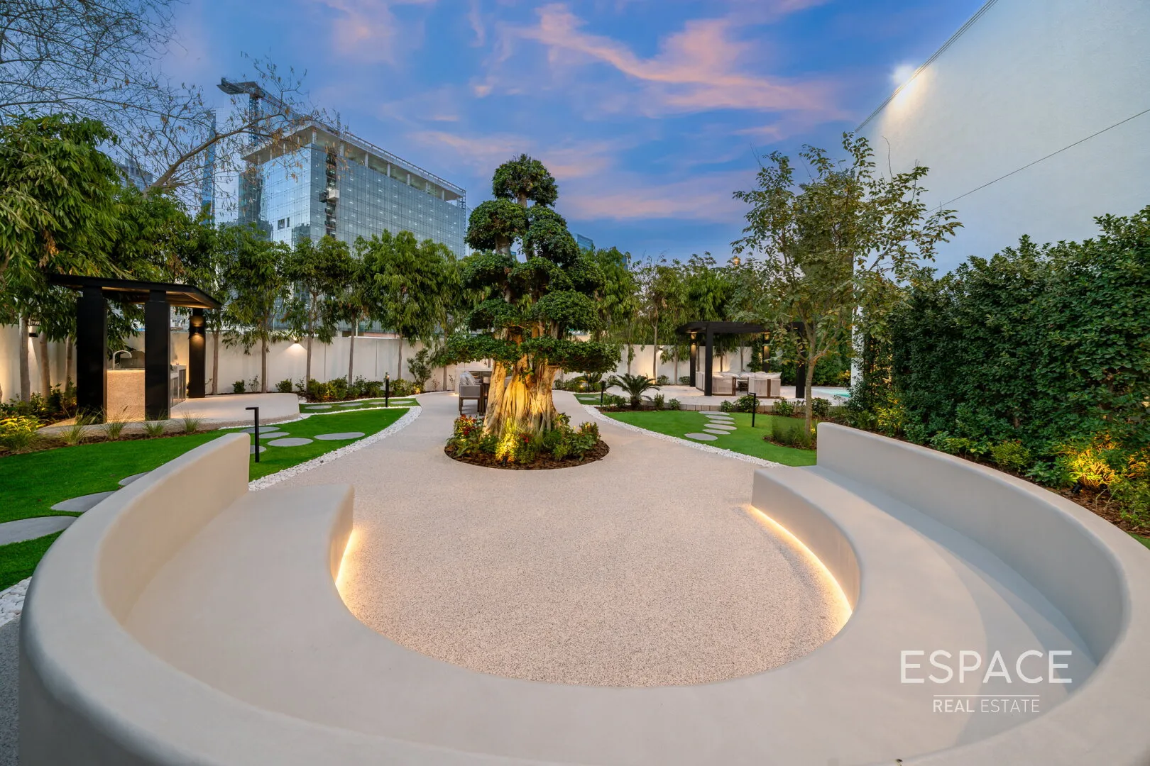 PropertiesGalleryCamera