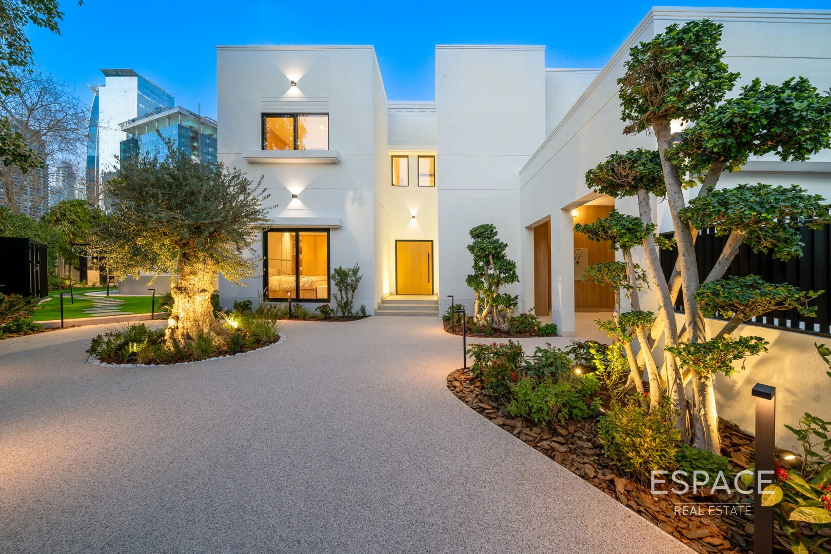 PropertiesGalleryCamera