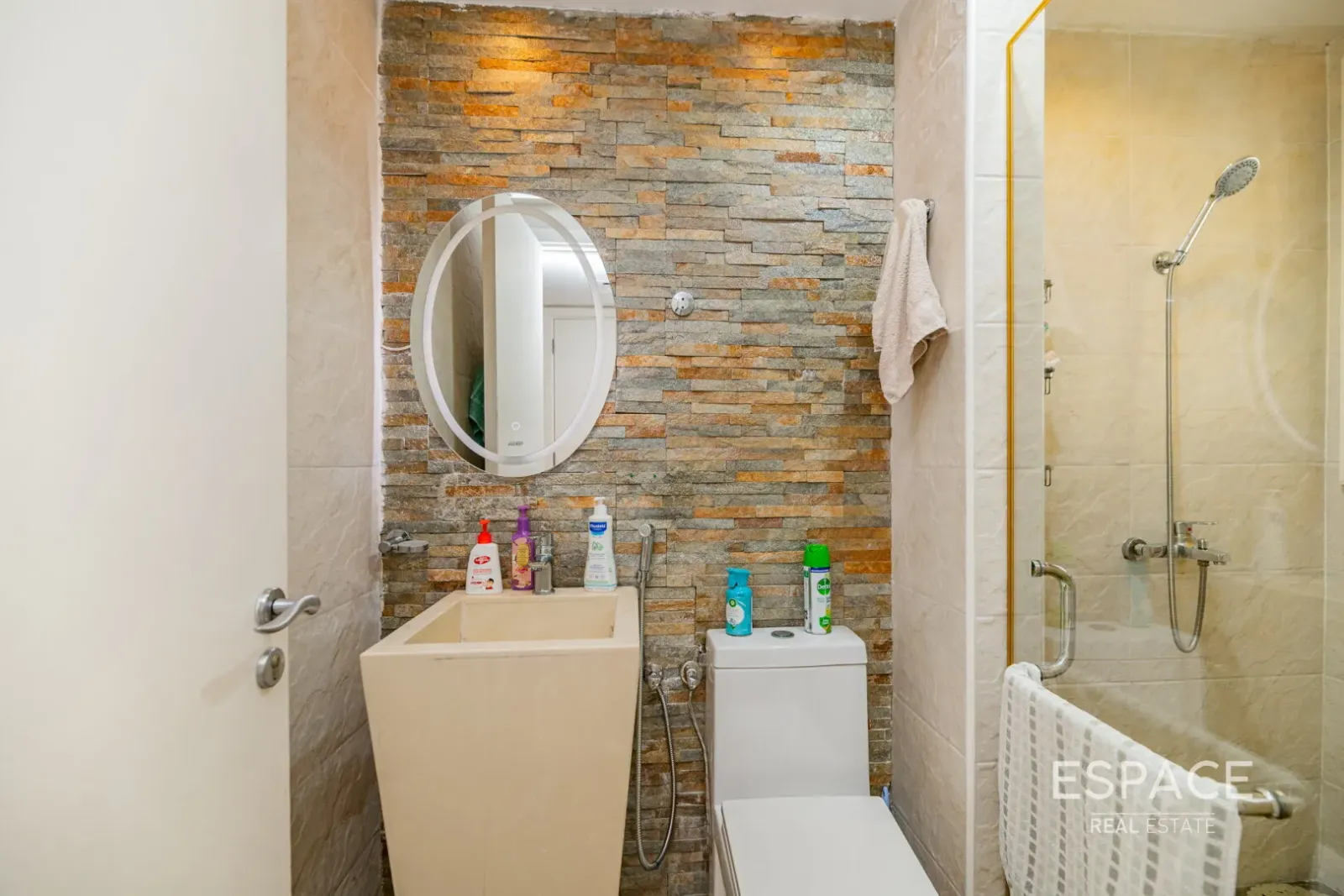 PropertiesGalleryCamera