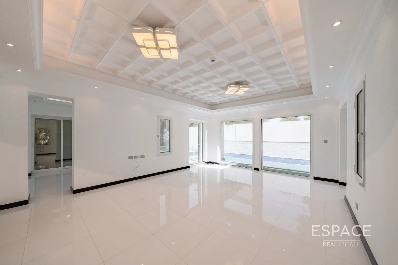 single static gallery