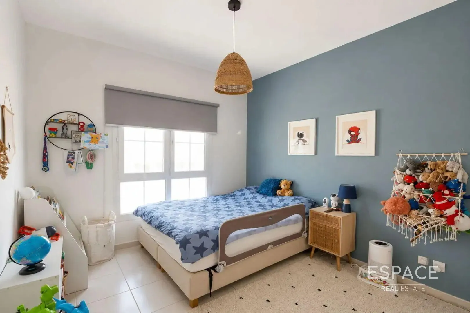PropertiesGalleryCamera