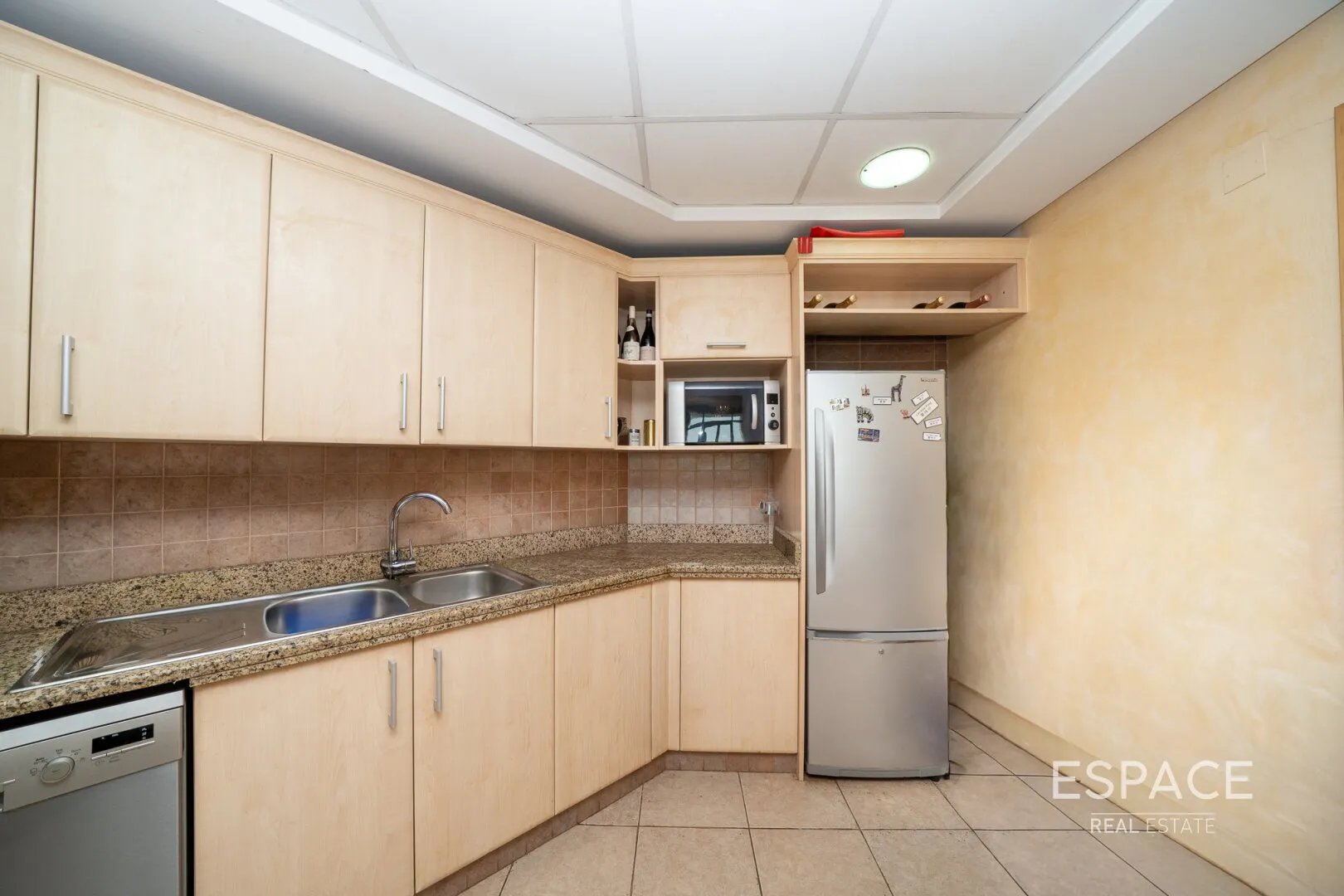 PropertiesGalleryCamera