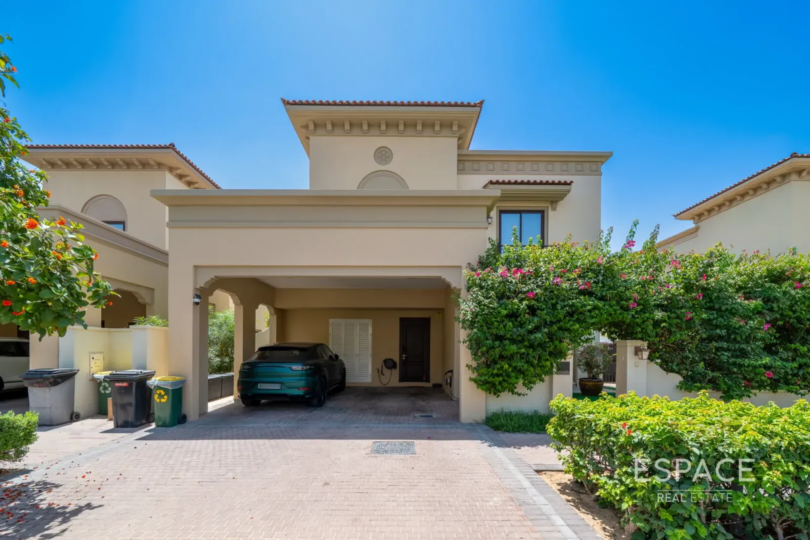 PropertiesGalleryCamera