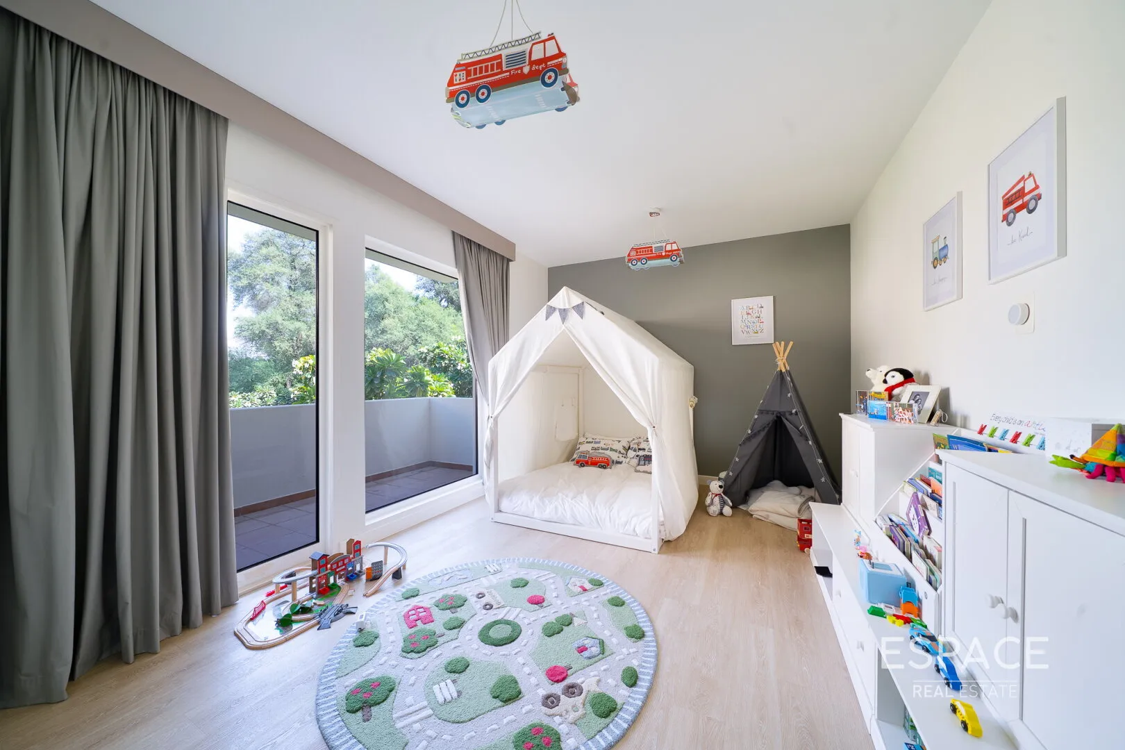 PropertiesGalleryCamera