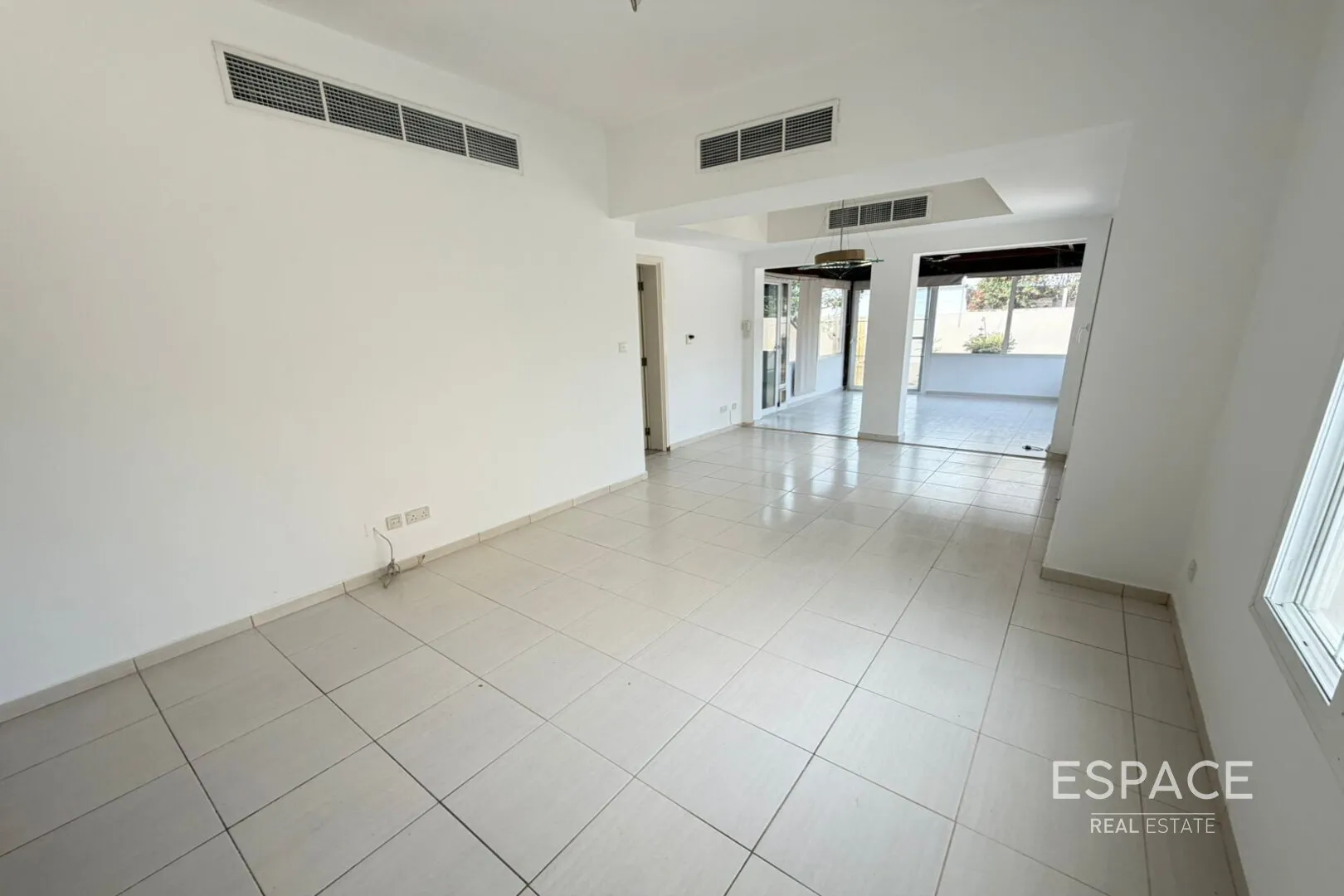 single static gallery