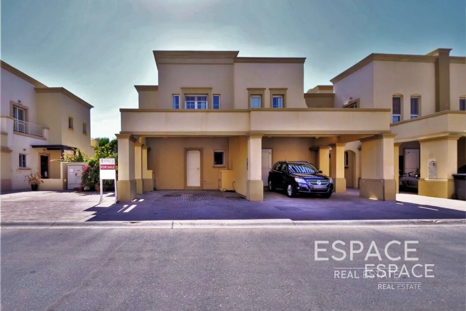 single static gallery