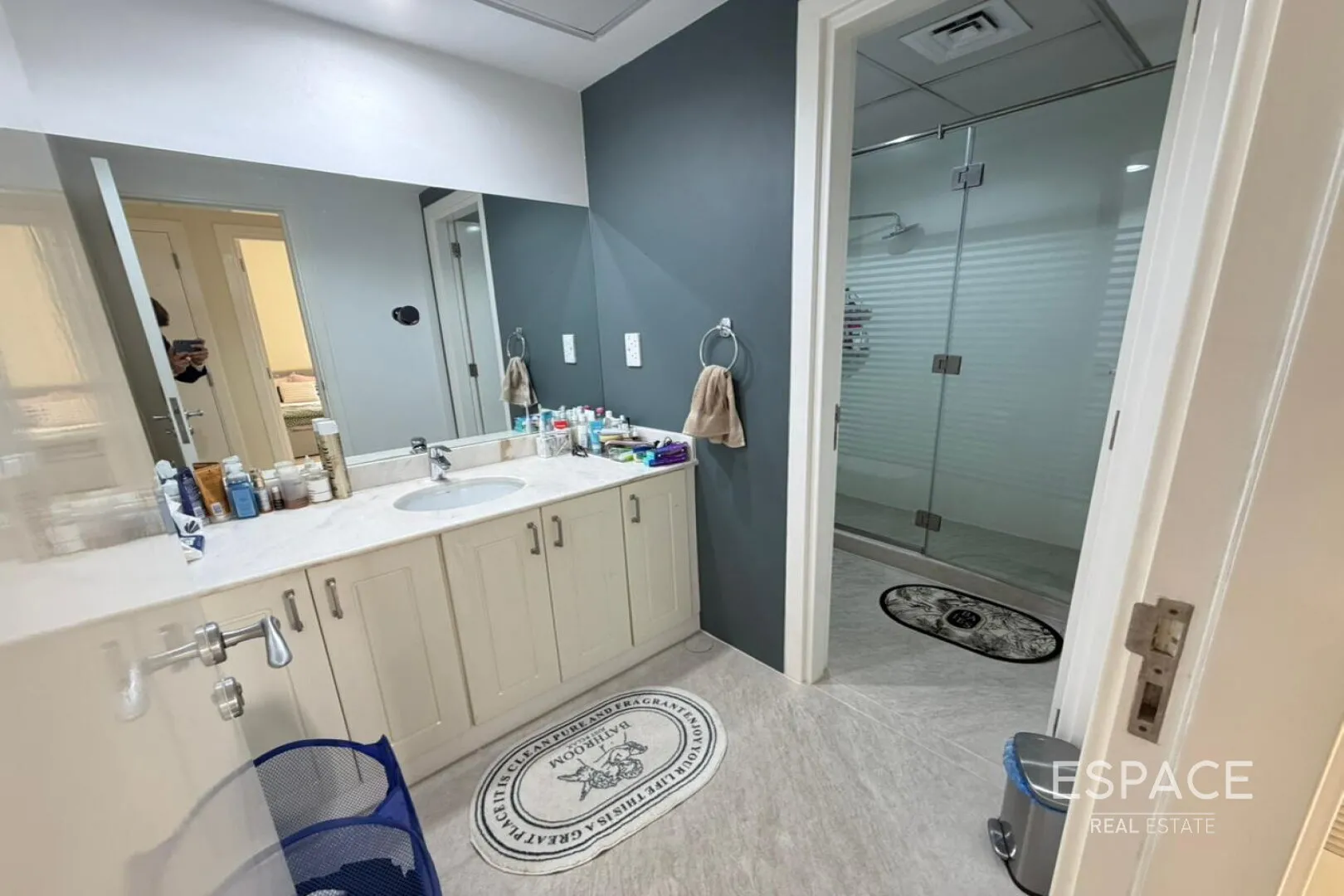 PropertiesGalleryCamera