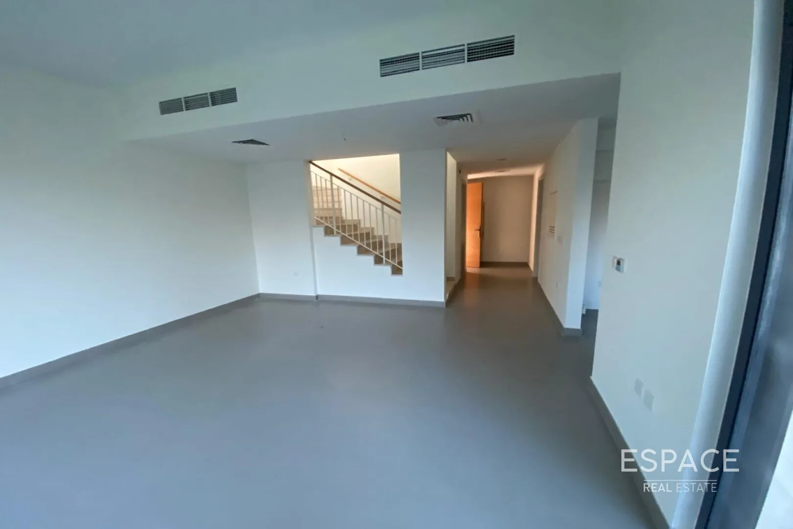 single static gallery