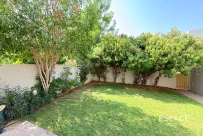 Springs 15, Springs, Dubai - Espace