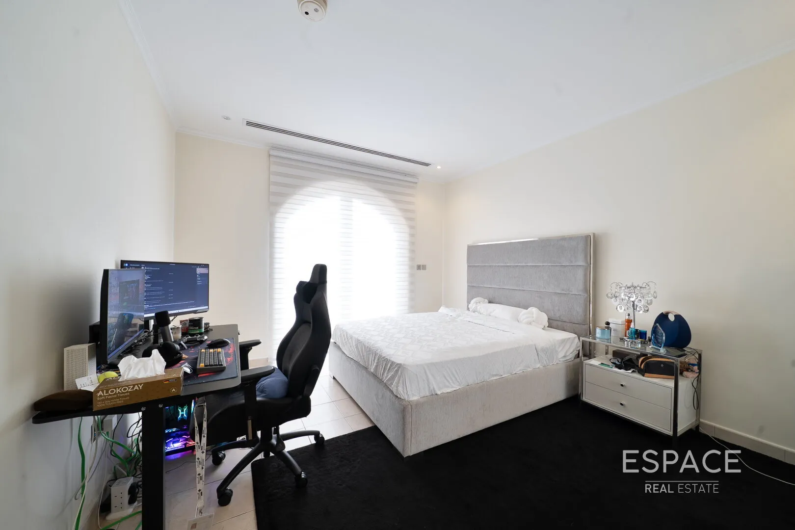 PropertiesGalleryCamera