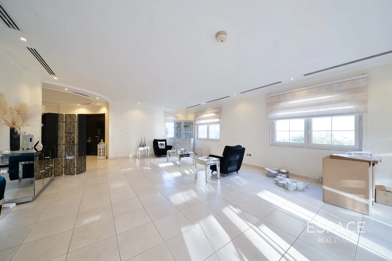 PropertiesGalleryCamera