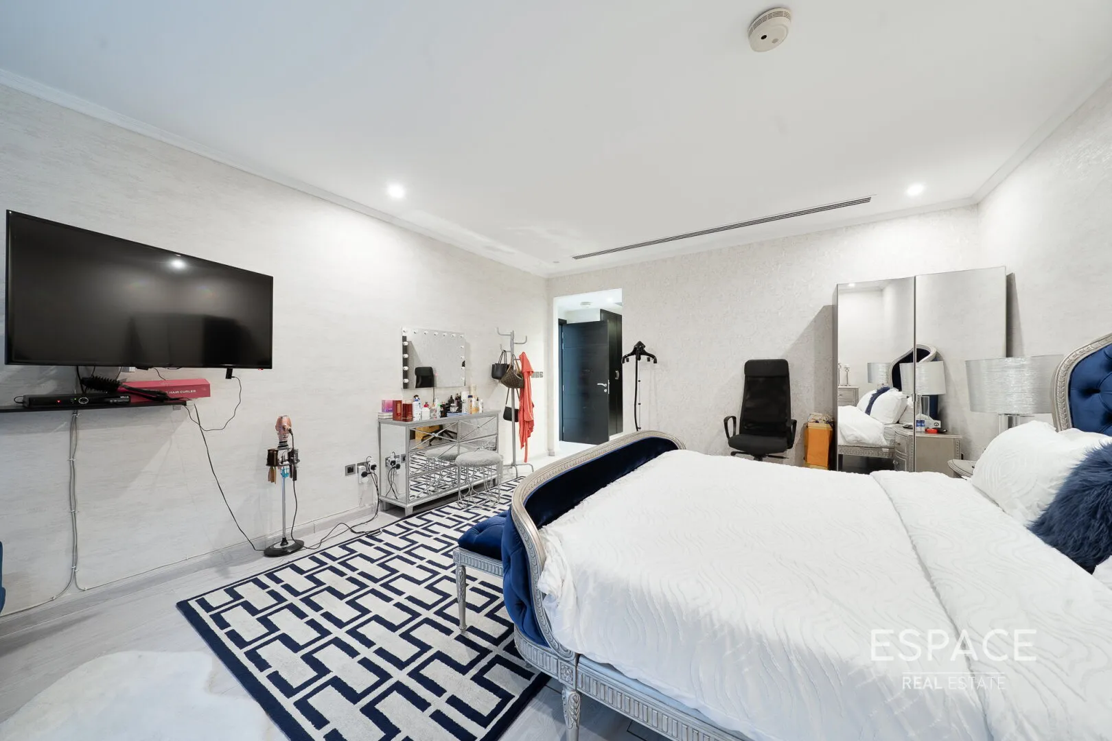 PropertiesGalleryCamera