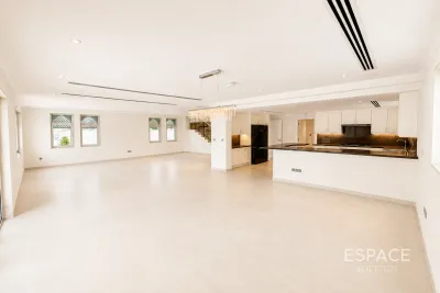 Regional, Jumeirah Park, Dubai - Espace