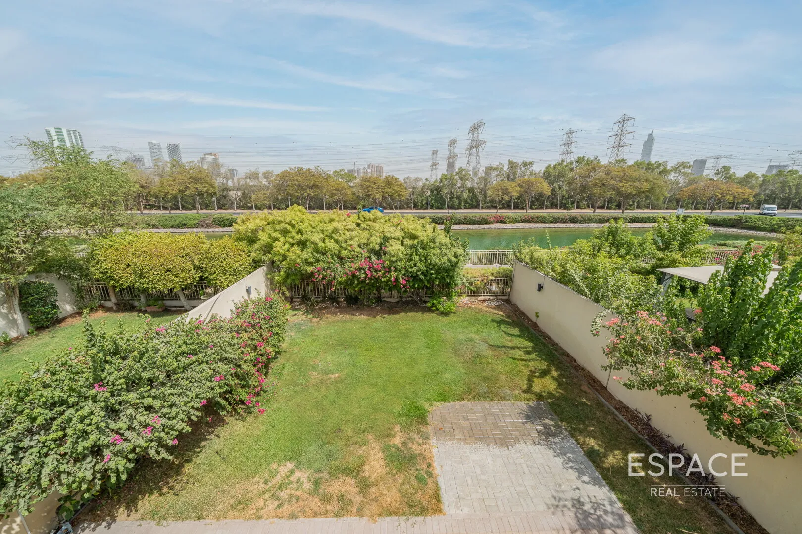 PropertiesGalleryCamera