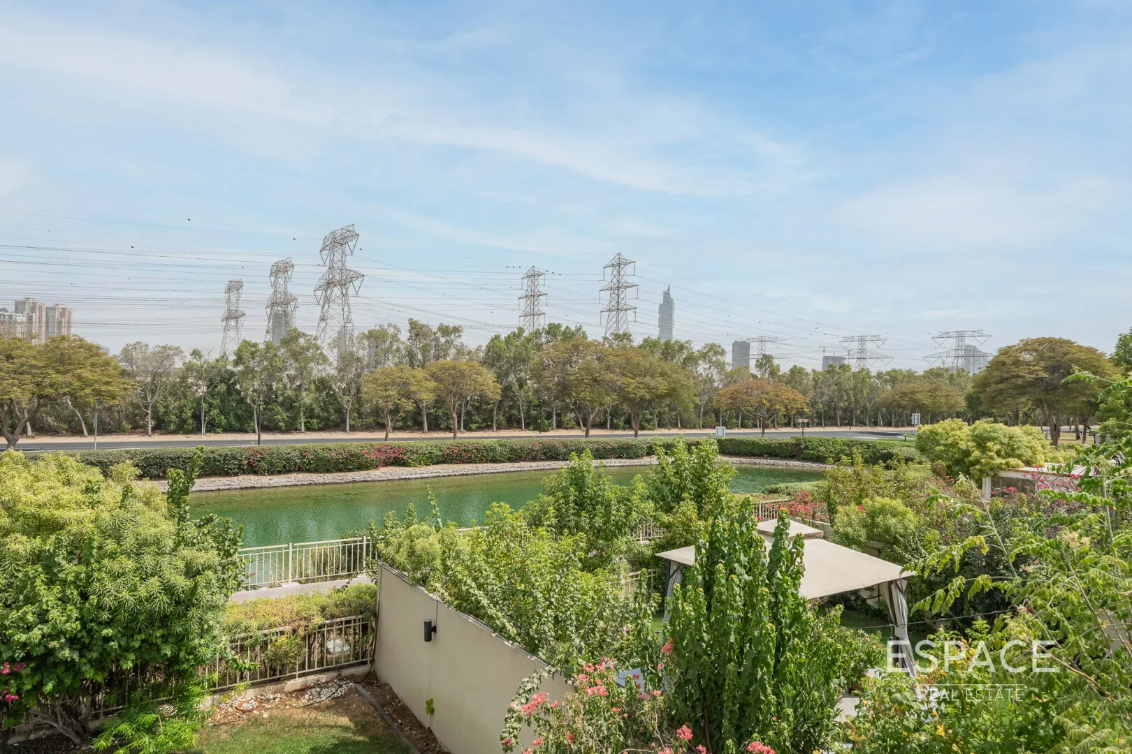 PropertiesGalleryCamera