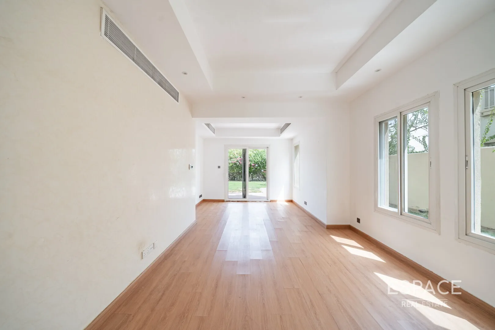 single static gallery