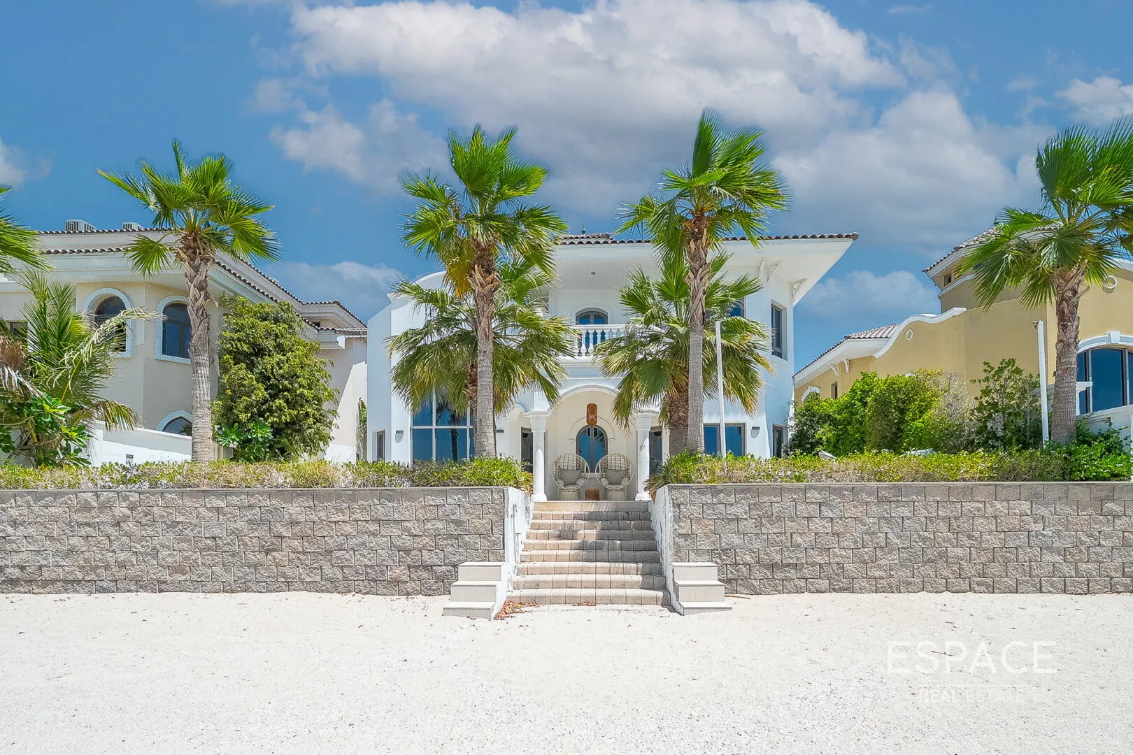 PropertiesGalleryCamera